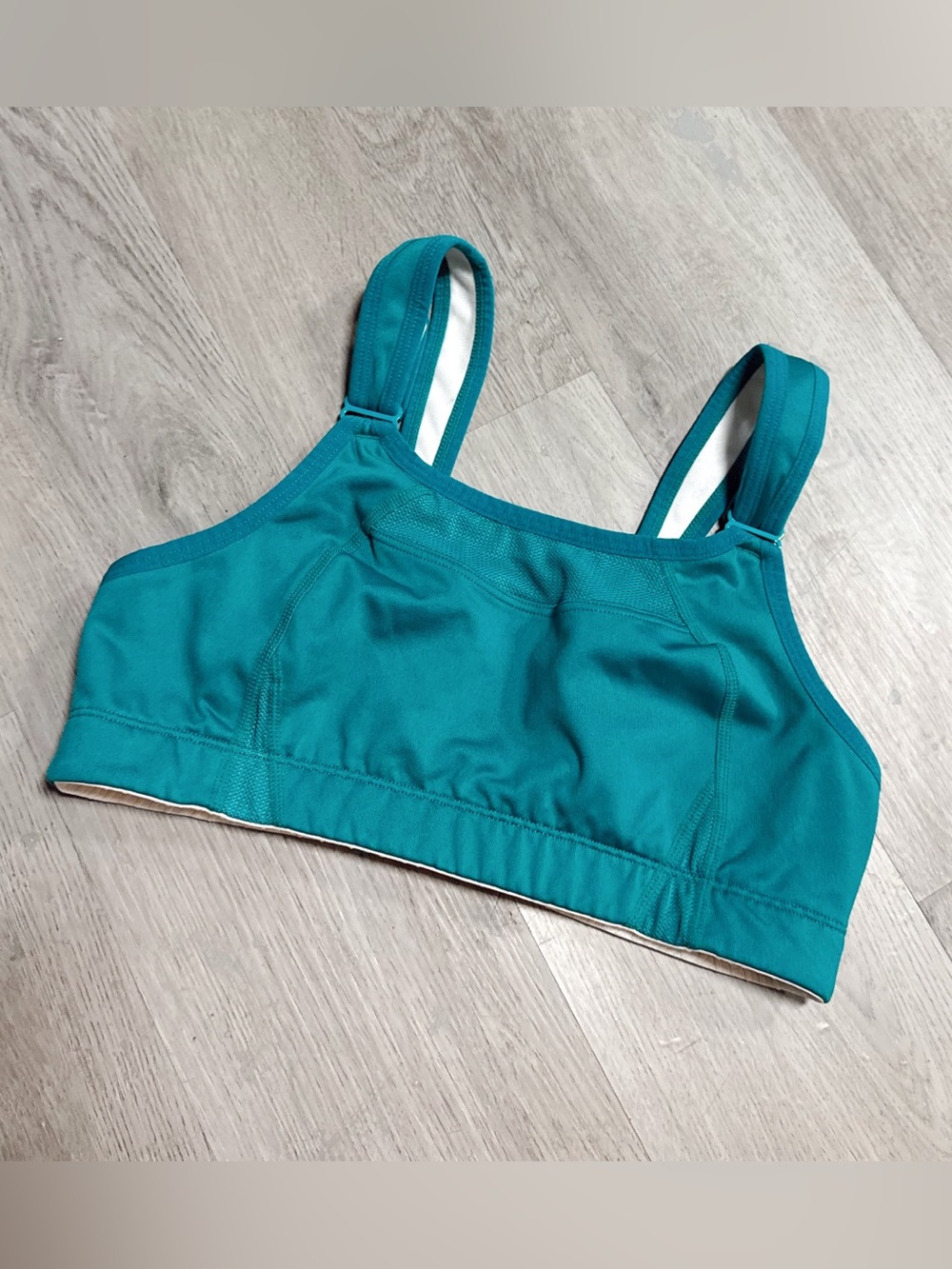 •NEW BALANCE• SPORTS BRA